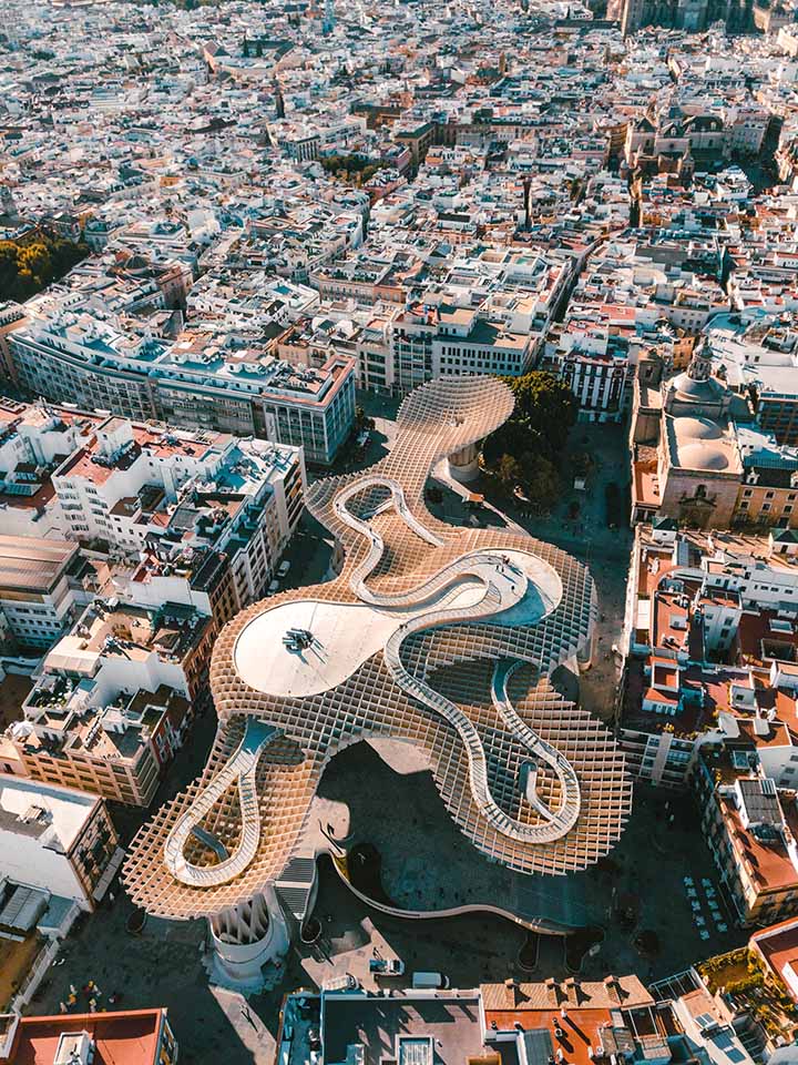 tour guests walking on top of Metrosol Parasol, Seville,